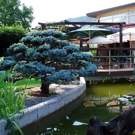 花园酒店