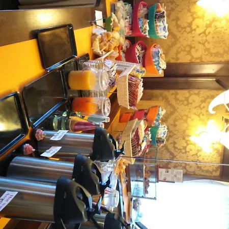 花园酒店 Fanna